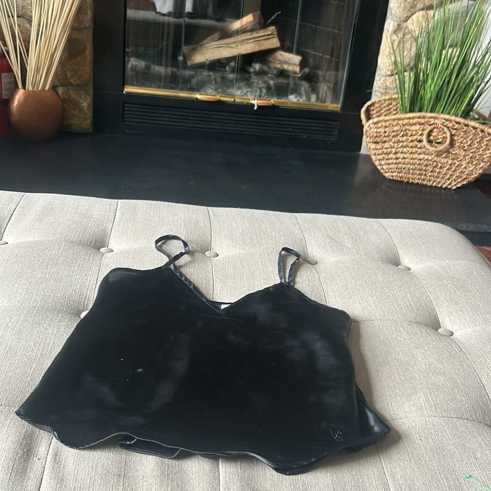 Victoria Secrets Gold Label Black‎ Satin Slip Tank Size Petite